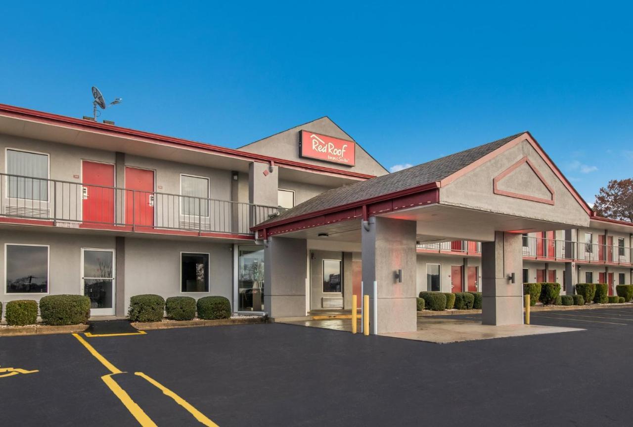 4 Budget Hotels Near Outdoor Basketball Court Jackson for Less